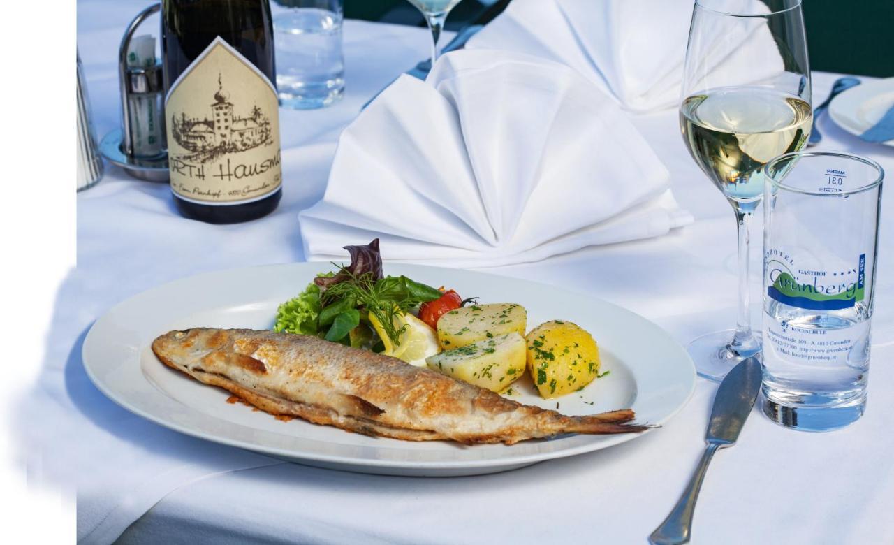 Landhotel Gruenberg Am See غموندين المظهر الخارجي الصورة