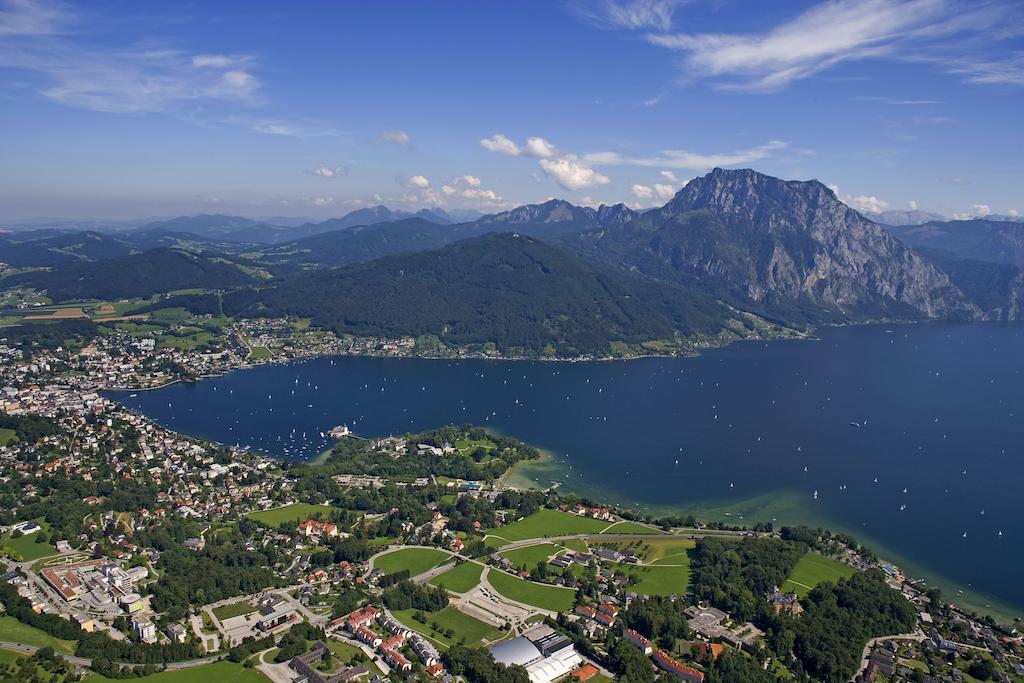 Landhotel Gruenberg Am See غموندين المظهر الخارجي الصورة