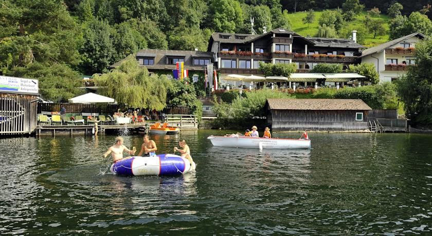 Landhotel Gruenberg Am See غموندين المظهر الخارجي الصورة