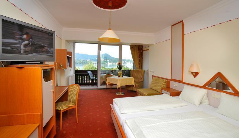 Landhotel Gruenberg Am See غموندين المظهر الخارجي الصورة